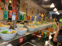 -轩于鲜旋转自助小火锅(新之城购物广场店)