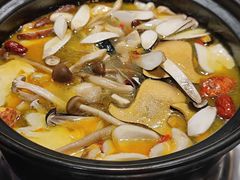 -野菌皇海景野生菌火锅(滨海大道店)