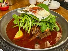 -喇喇排骨火锅·传统韩式脊骨汤(望京西园总店)
