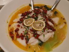 柠檬酸菜鱼-绿草地·湘菜(芙蓉天街店)