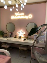 -Hi Beauty Skin 科技美肤中心