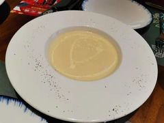 奶油蘑菇汤-Ambra Haus琥珀屋精酿餐厅(宝山店)