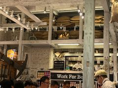 -面包工坊(七彩云南第一城店)