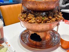 -锅立方•炭火蛙锅(六合万达广场店)