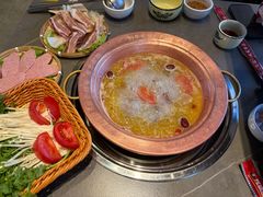 -阿婆情腊排骨火锅·野生菌季(古城旗舰店)