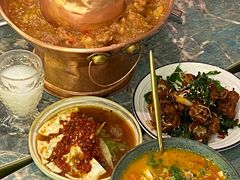 -浩海火燒雲傣家菜(芮欧百货店)