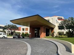 -Thana City Country Club