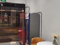 -竟客电竞酒店(川沙地铁站店)