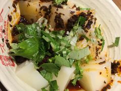煮凉粉-协茂森老钟家(保利店)