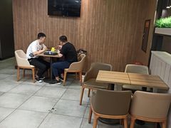 大堂-魏家凉皮(协和店)