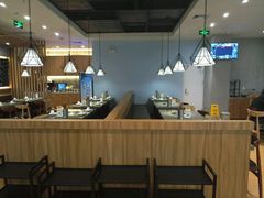 大堂-韩小悦牛排烤肉无限续(遂宁万达店)