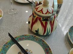 -汗腾格里·风味餐厅(新疆驻京办店)