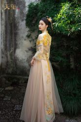 -桃子造型婚纱礼服(凤起广场店)