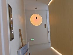 -苑苑vbeauty科技美容SPA