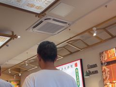 -华记煲仔华·煲仔饭(人和店)