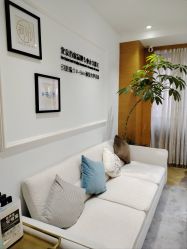 -HEYAN荷妍专业脱毛连锁机构