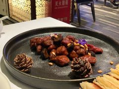 黑蒜松仁牛肉-106餐厅(山水文园店)