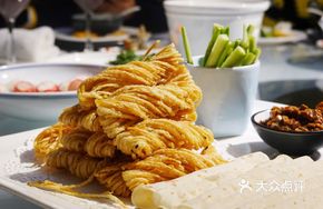 Geluo Tea Snacks