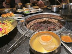 -韩烧牛中牛·甄选黑牛烤肉(黑金店)