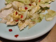 酸辣包心菜-江南驿·二十余年创意杭帮味(良渚玉鸟集店)