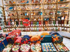 -VENCHI 闻绮(北京国贸商城店)