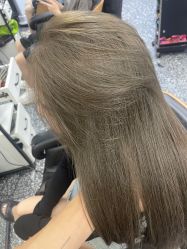 -藤野造型专业烫染接发