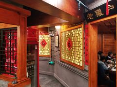 门面-万里闯关东铁锅炖菜馆(高新旗舰店)
