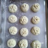 夏天吃点现成的包个三鲜包子吧