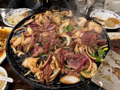 -燚店·铁板鱼蛙·烤肉·烤串(北新桥店)