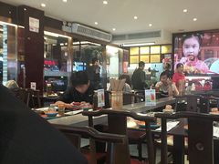 -川流不息·地道川菜·小龙虾(松东路店)