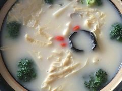 -忆品青莲素食文化主题餐厅(文华名城店)