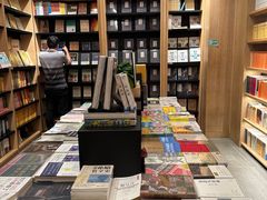 -覔书店(壹方城店)