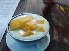 -周大娘牛乳(旧寨古村总店)