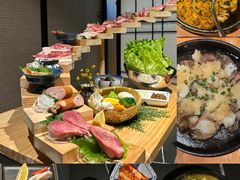 -山川小町·极番烧肉(新地假日广场店)