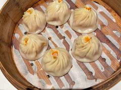 蟹粉小笼包-绿波廊(豫园店)