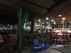 -荷香居(洞企石路店)
