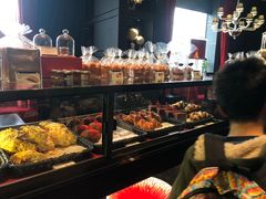 -Salon de The de Joel Robuchon(外滩18号店)
