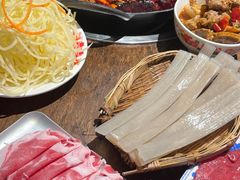 -萍姐火锅·公路夜市(武汉首店)