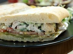 -HELLO 27 意面·沙拉·帕尼尼