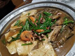 -东来菜馆•手抓海鲜家常菜•海鲜锅贴(鸽子窝店)