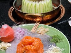 -得意咚瓜·顺德鱼生·冬瓜火锅(深圳首店)