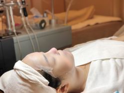 -新蝶变皮肤管理中心