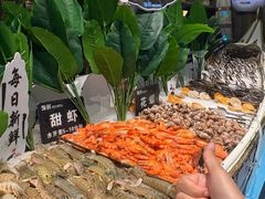 -领鲜活海鲜榴莲自助火锅(东门店)