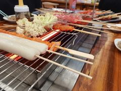-哈尔滨小酒馆·鲜肉现穿自助烧烤(康新花园店)