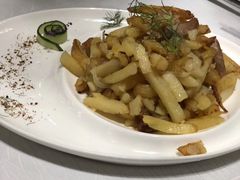 -马克西姆俄罗斯餐厅(通亚街店)