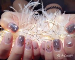 -孔雀手美甲美睫护理