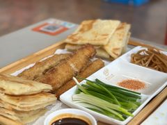 -闻道食府烙饼卷带鱼(原车耳营店原大觉寺店)