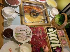 -雾都渣渣火锅(南城智汇城店)