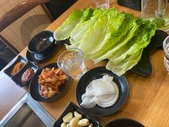 -肉甲韩国木炭烤肉(新壹街1店)