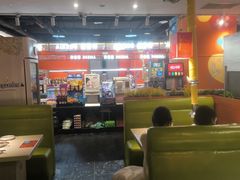 -爱客得牛排海鲜烤肉·火锅自助(春熙路黑金好店)